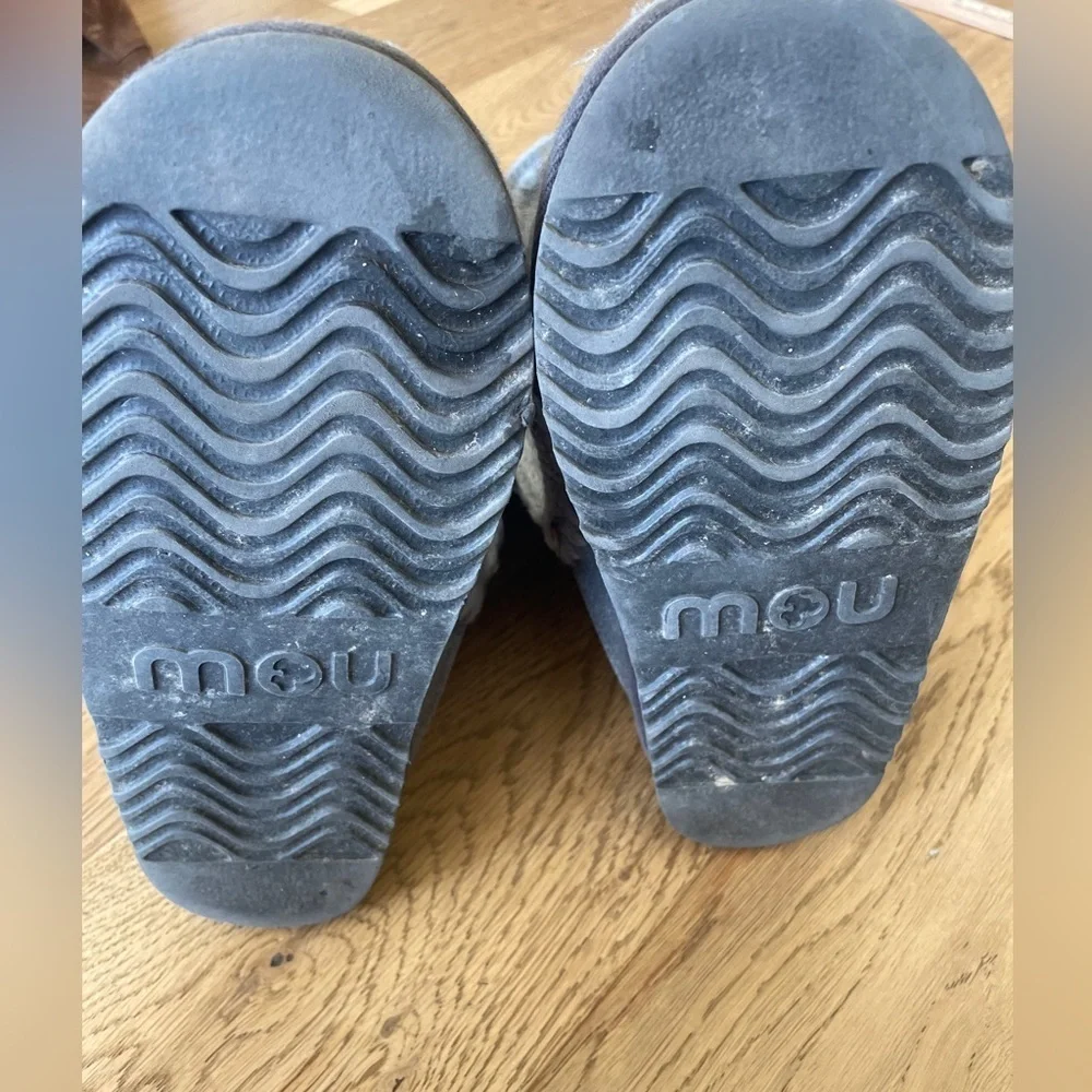 MOU Eskimo 40 tall grey suede boots